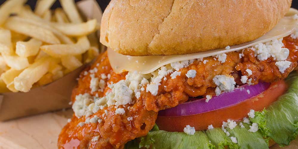 Mitchell’s Restaurant: Buffalo chicken sandwich