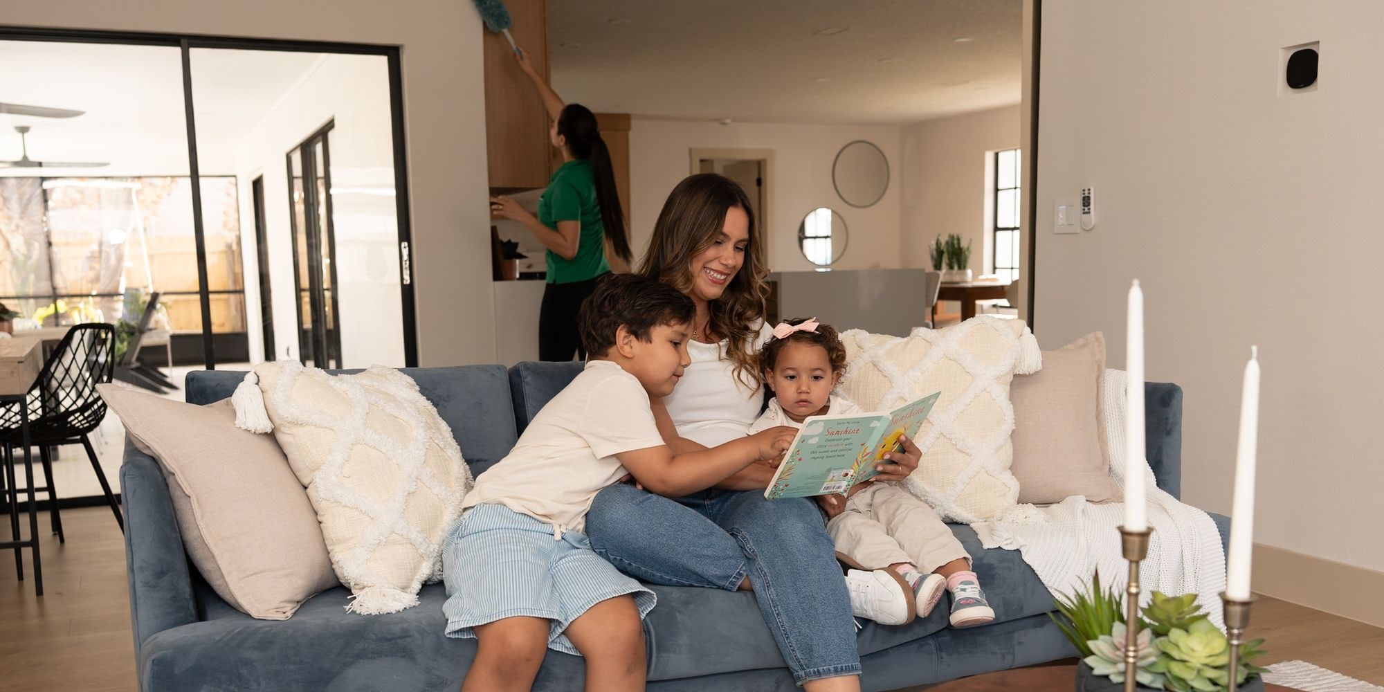 Fresh Nest Cleanings: living room